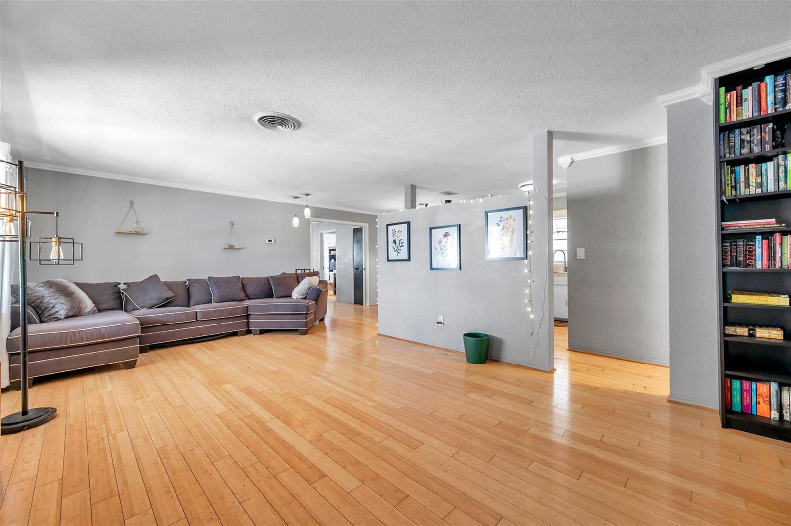 Image 10 of 46 For 2825 60th Street N