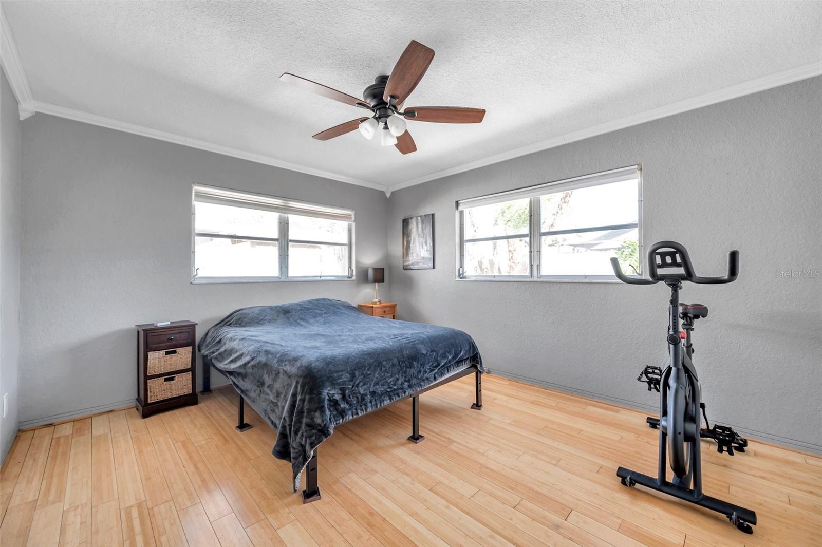 Image 24 of 46 For 2825 60th Street N