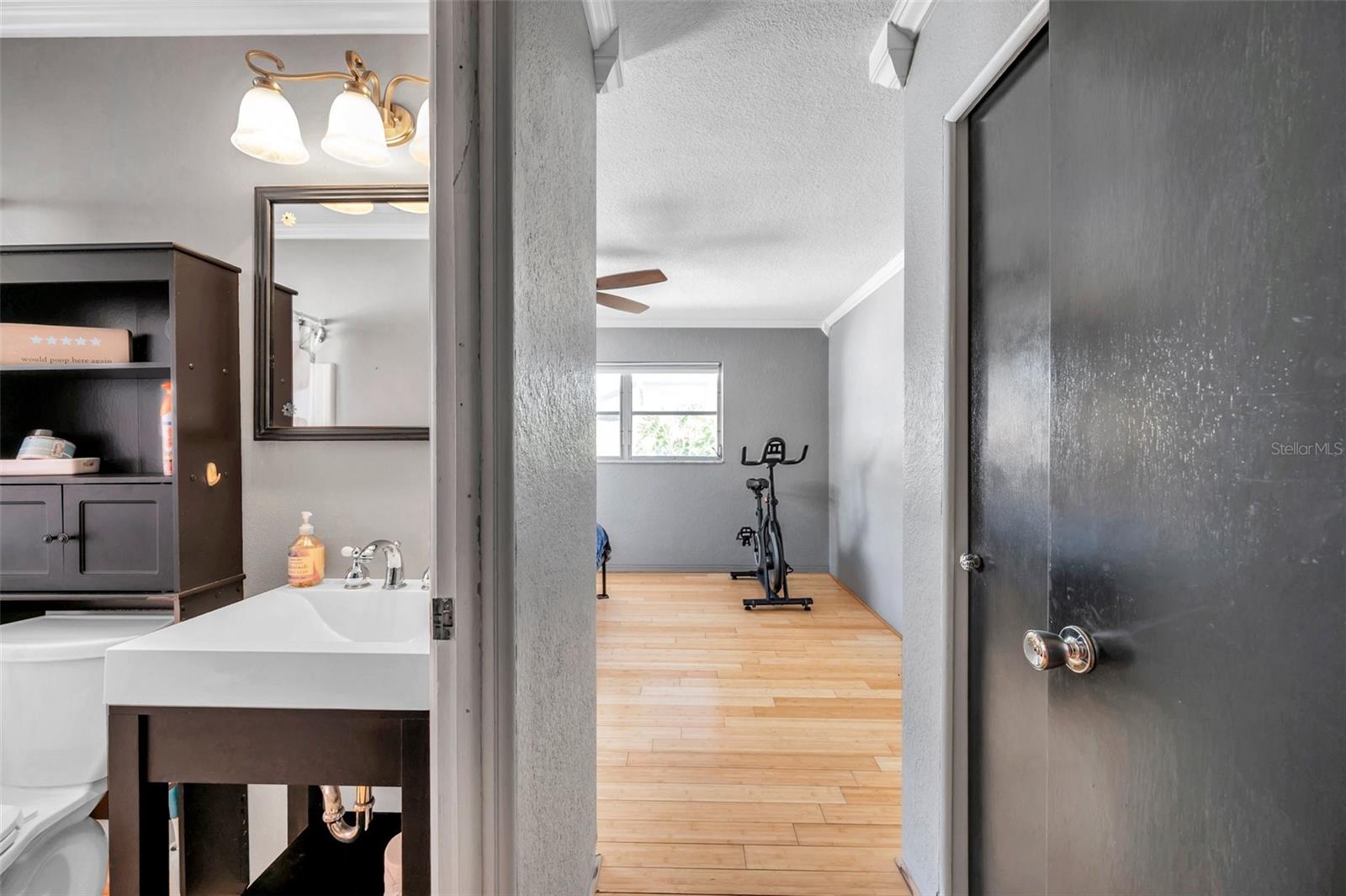 Image 28 of 46 For 2825 60th Street N