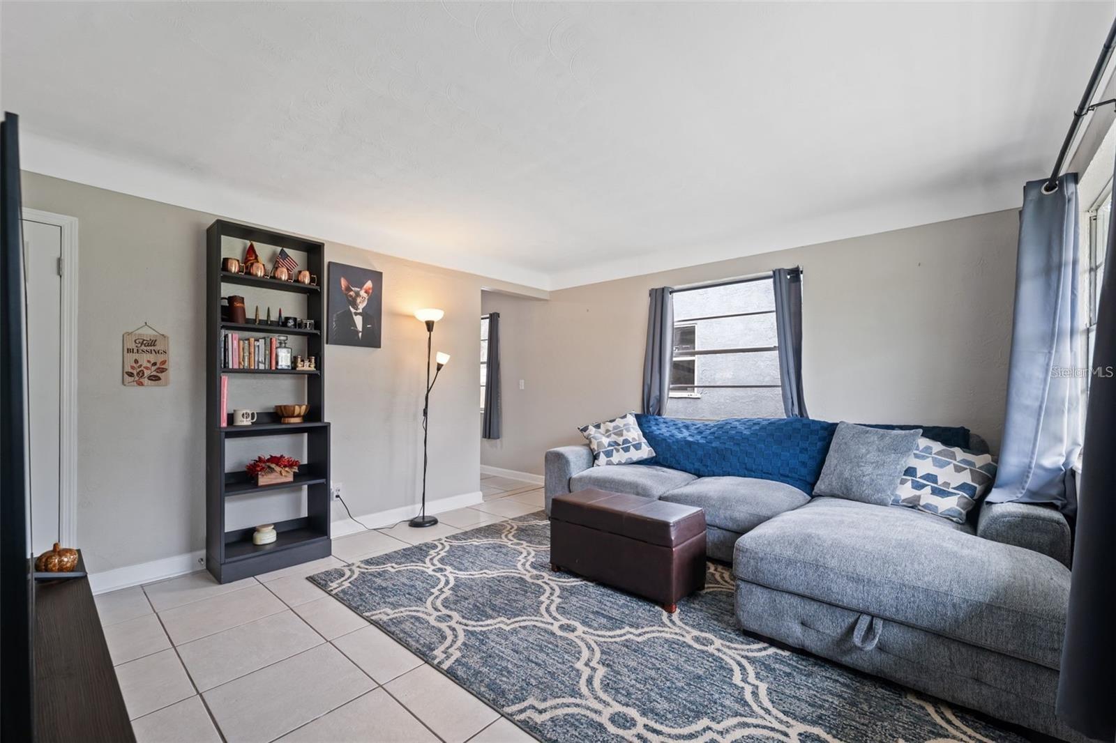 Image 4 of 33 For 3531 6th Avenue S