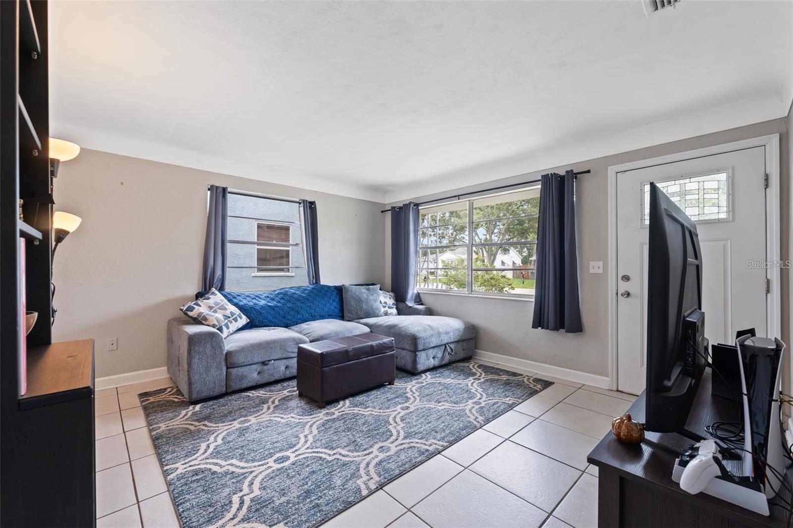 Image 5 of 33 For 3531 6th Avenue S