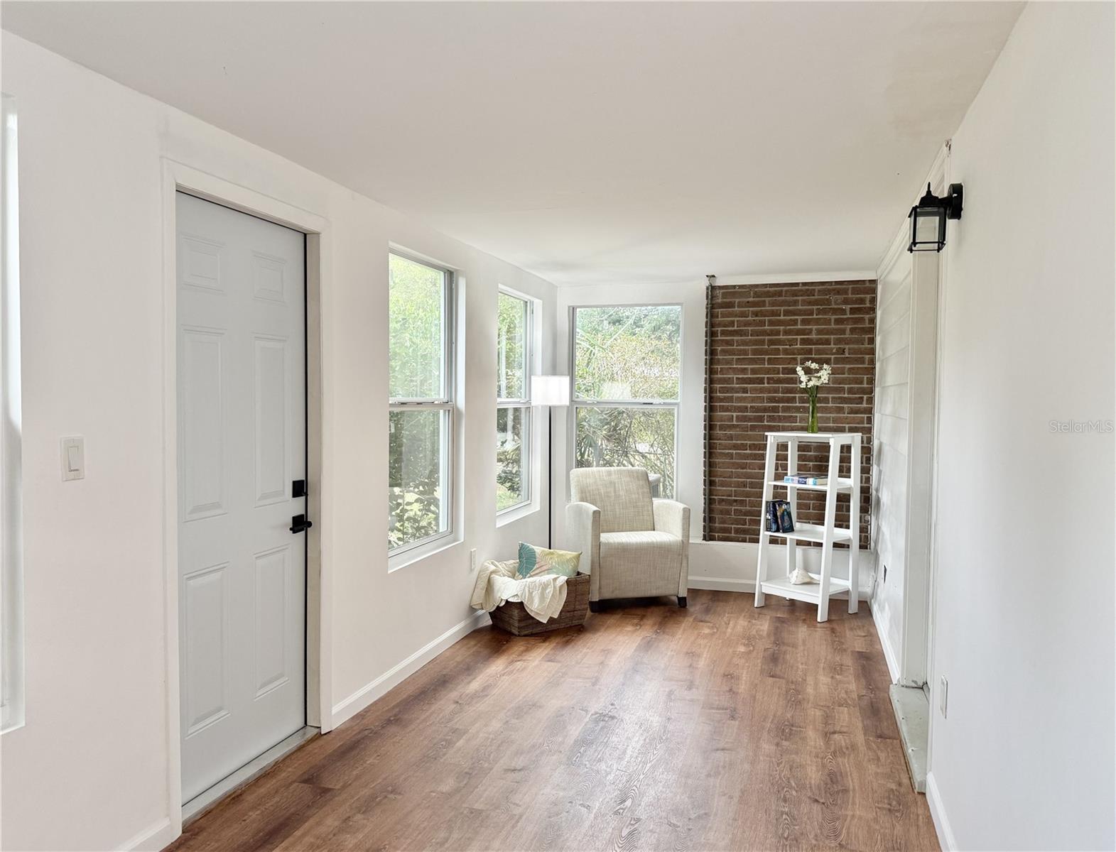 Image 15 of 56 For 509 Falmouth Street