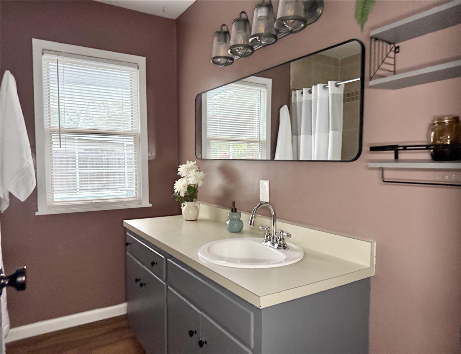 Image 39 of 56 For 509 Falmouth Street