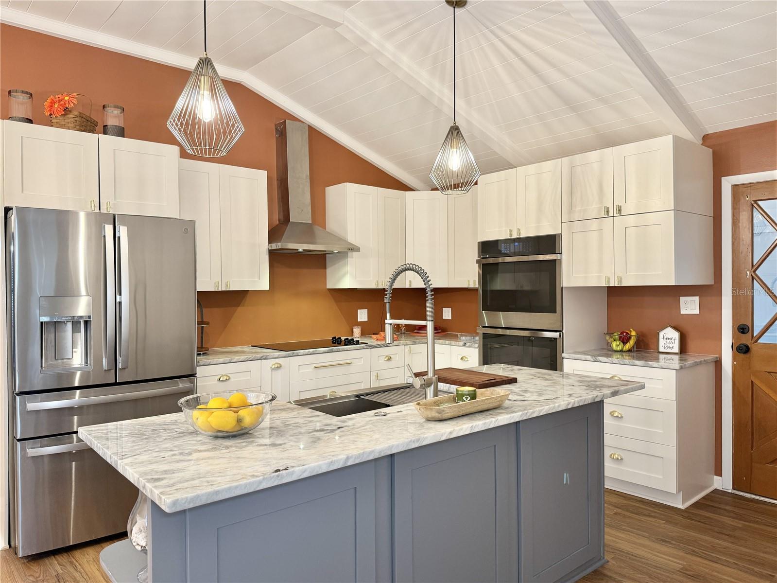 Image 8 of 56 For 509 Falmouth Street