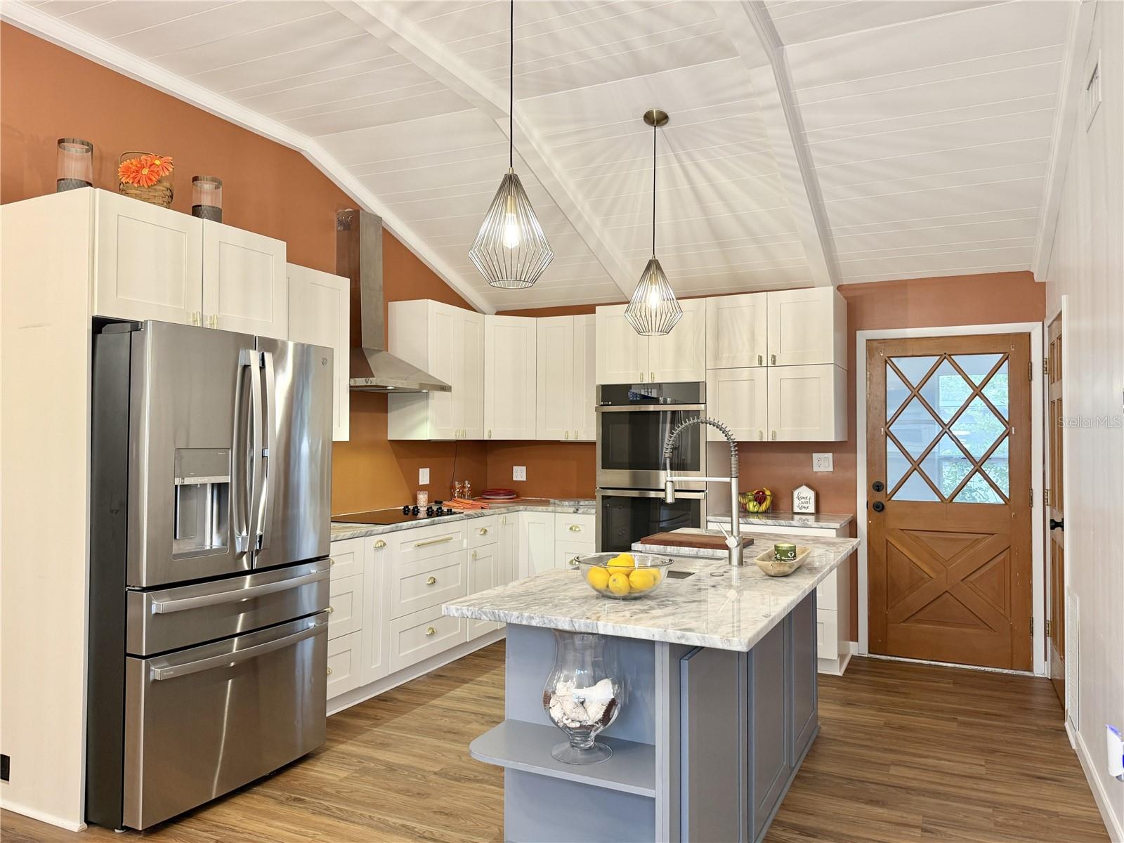 Image 9 of 56 For 509 Falmouth Street