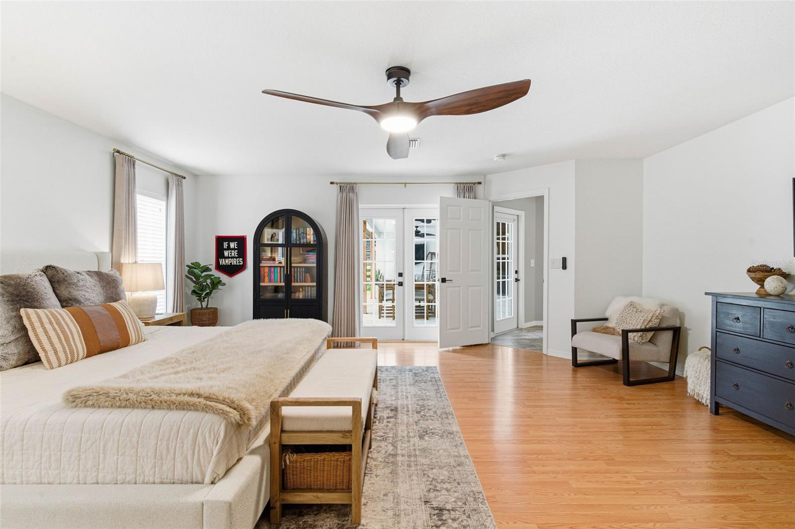 Image 25 of 37 For 37403 Phelps Road