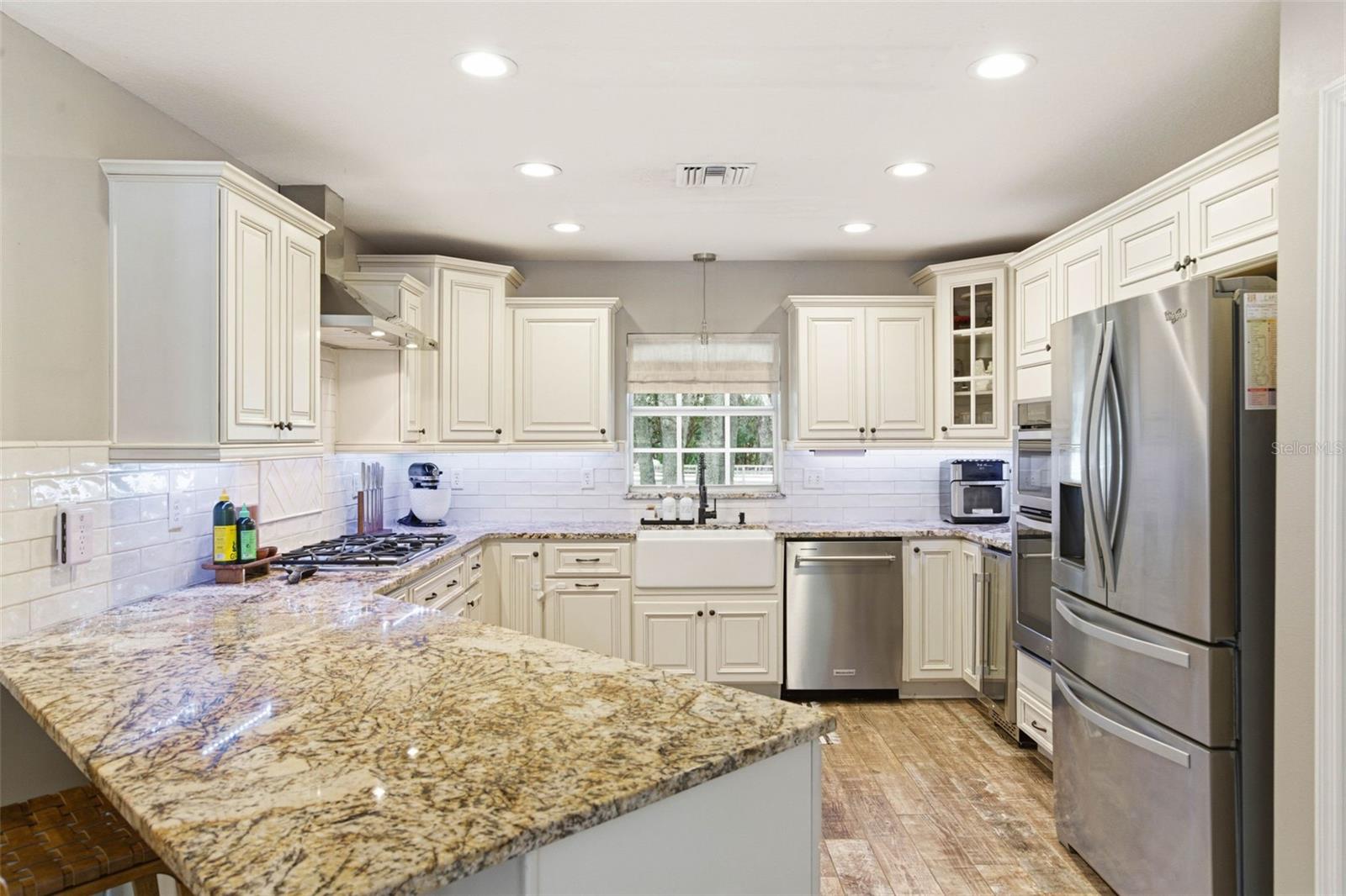 Image 30 of 37 For 37403 Phelps Road