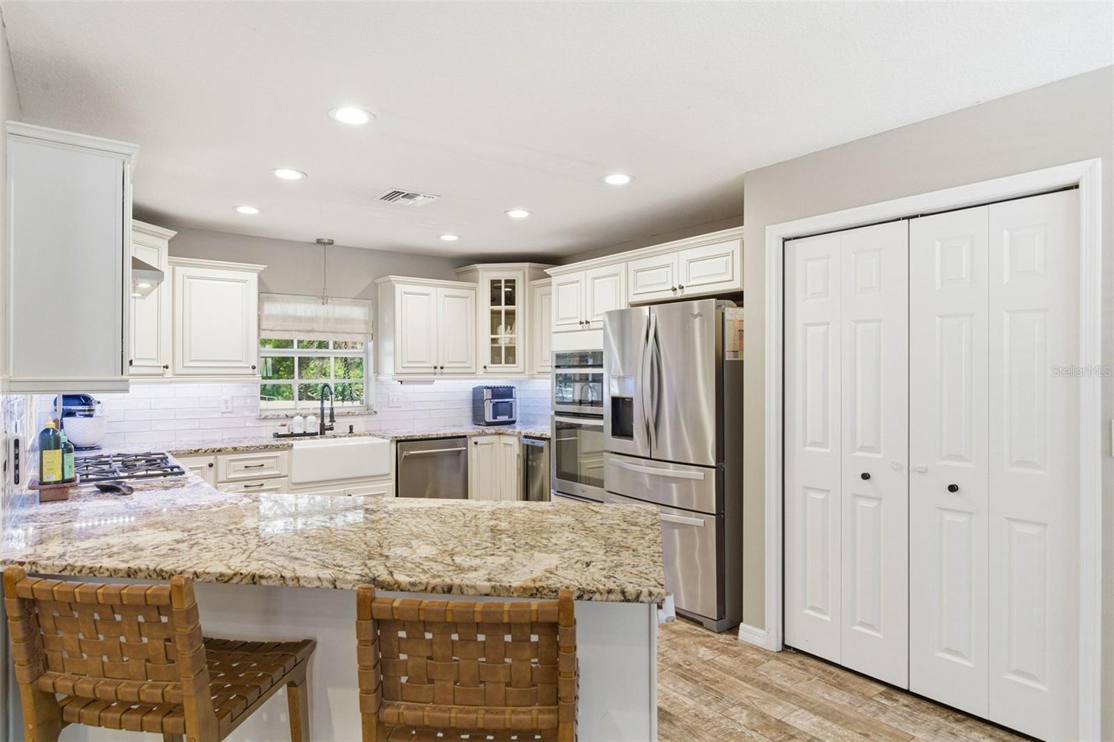 Image 31 of 37 For 37403 Phelps Road