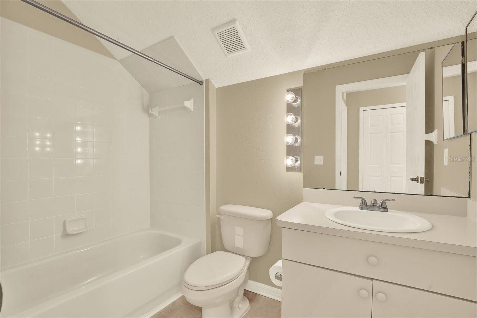 Image 21 of 33 For 15122 Deer Meadow Drive