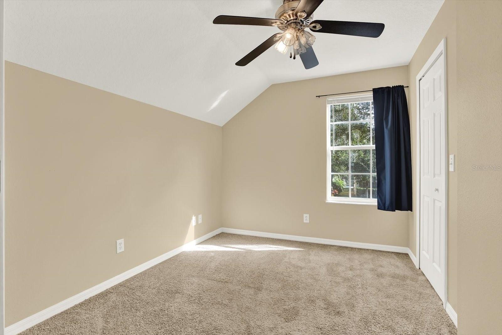 Image 22 of 33 For 15122 Deer Meadow Drive