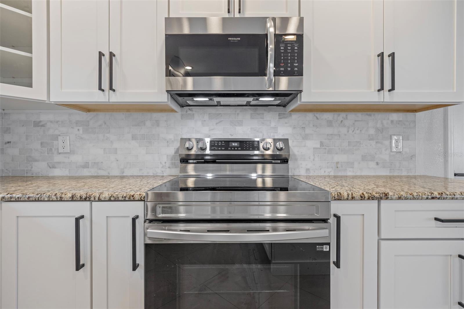 Image 10 of 48 For 248 79th Avenue Ne