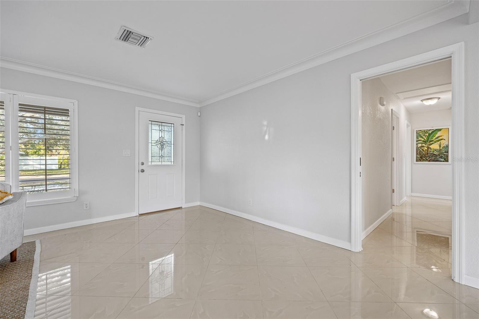 Image 13 of 48 For 248 79th Avenue Ne