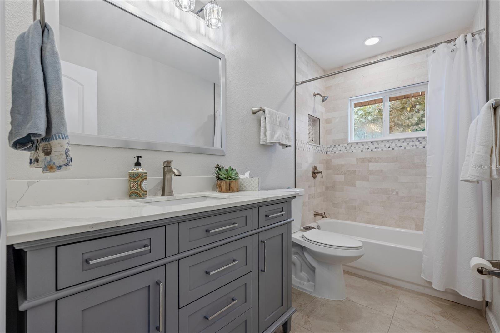 Image 16 of 48 For 248 79th Avenue Ne