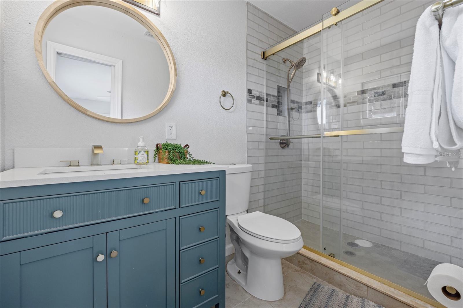 Image 19 of 48 For 248 79th Avenue Ne