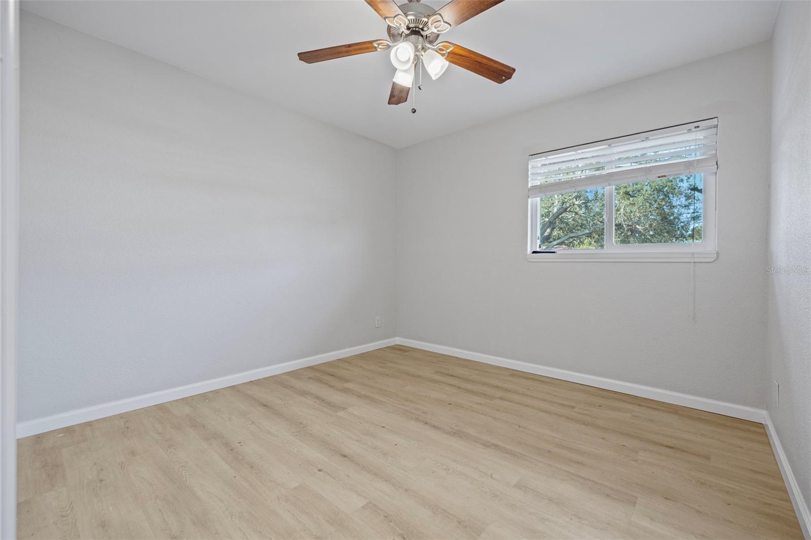 Image 24 of 48 For 248 79th Avenue Ne