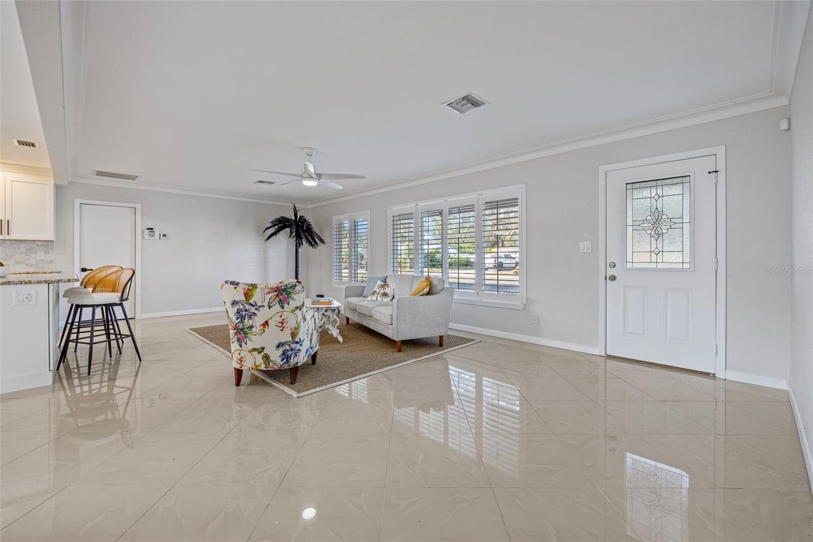 Image 5 of 48 For 248 79th Avenue Ne