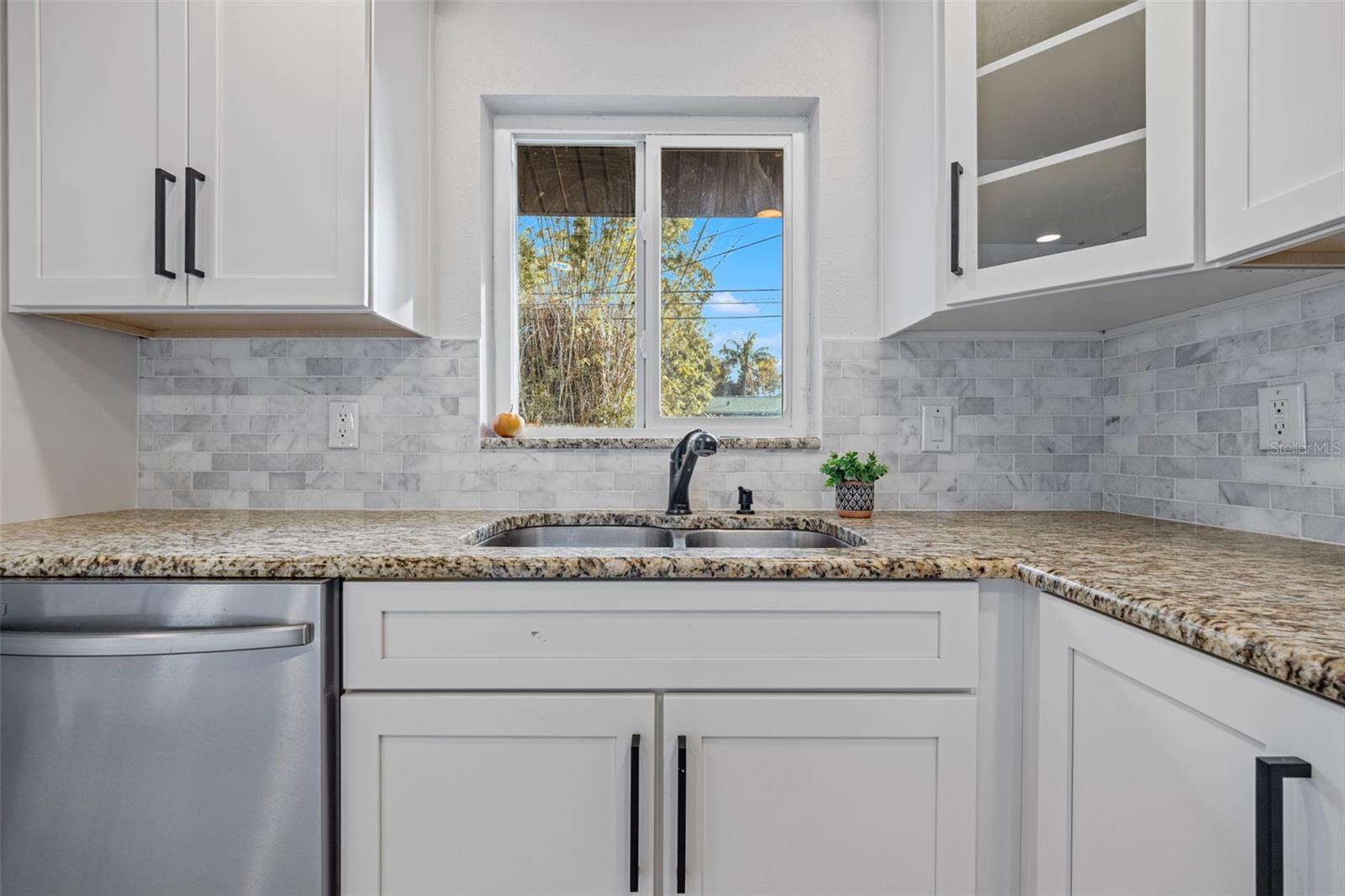 Image 9 of 48 For 248 79th Avenue Ne