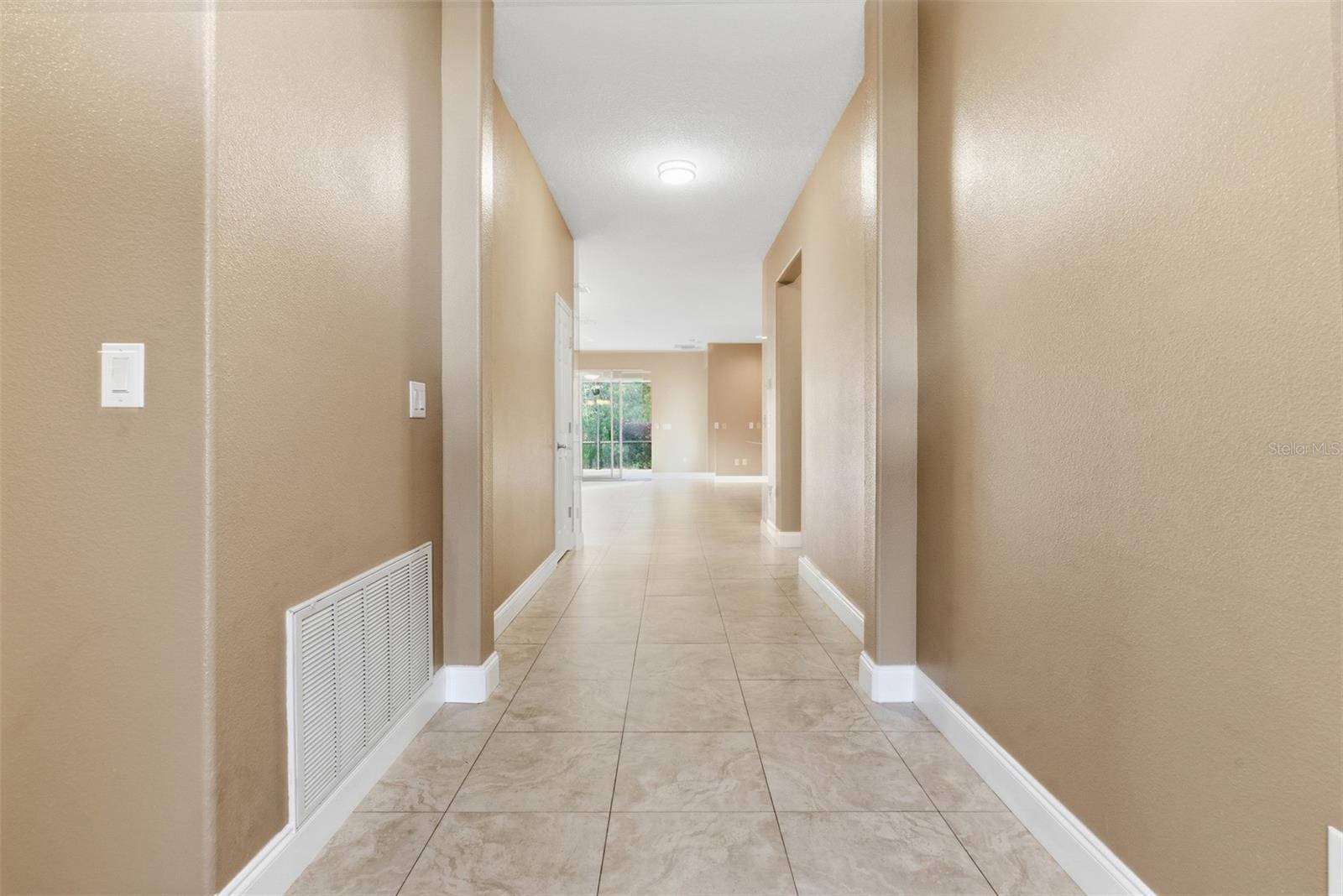 Image 11 of 61 For 10618 Blue Coral Lane