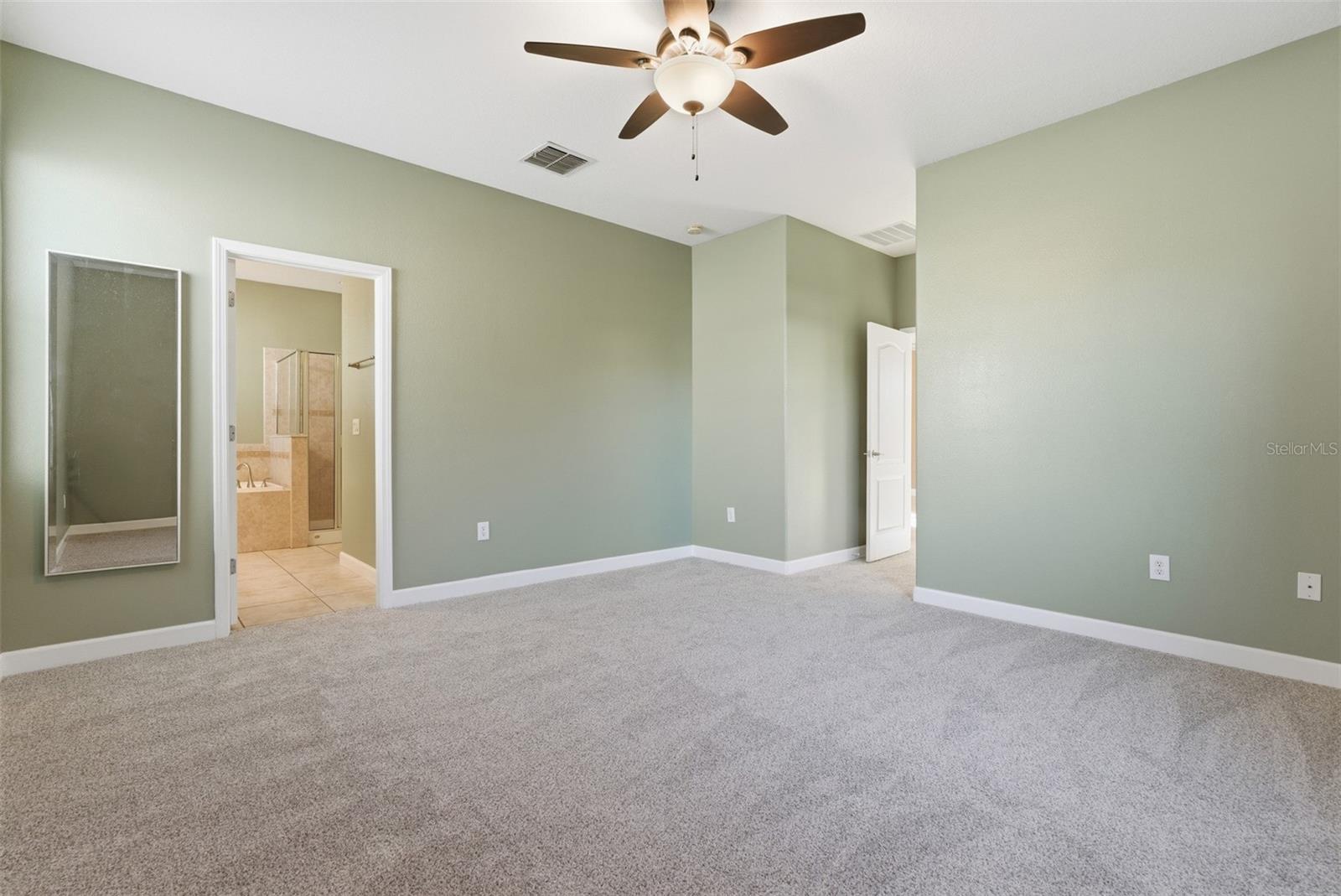 Image 20 of 61 For 10618 Blue Coral Lane