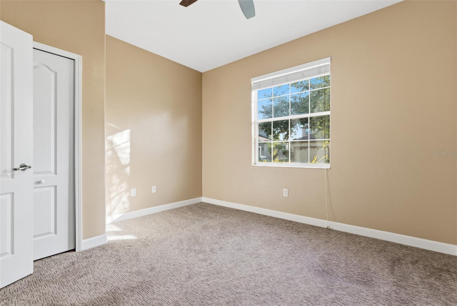 Image 25 of 61 For 10618 Blue Coral Lane