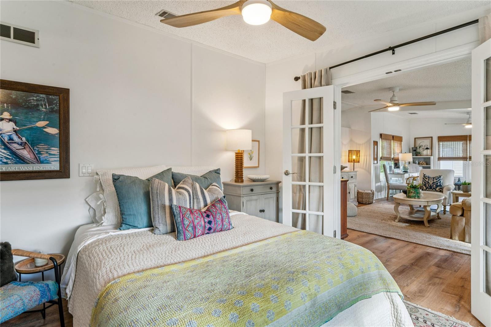 Image 34 of 69 For 15712 Brookridge Boulevard