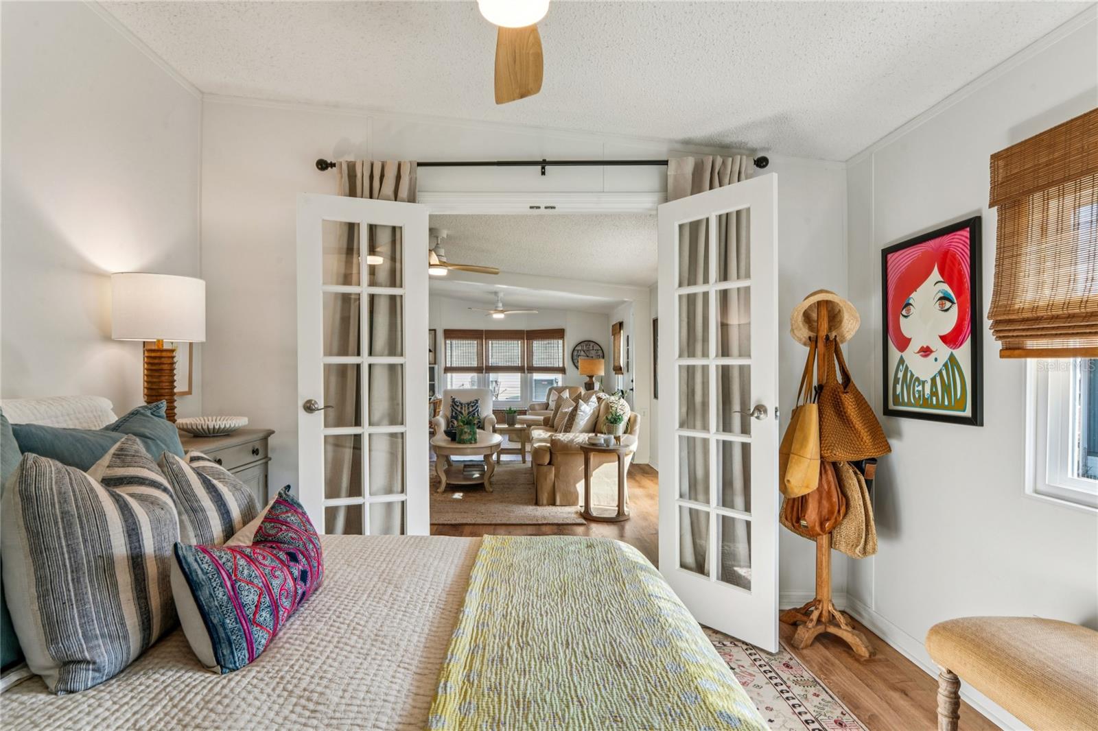 Image 35 of 69 For 15712 Brookridge Boulevard