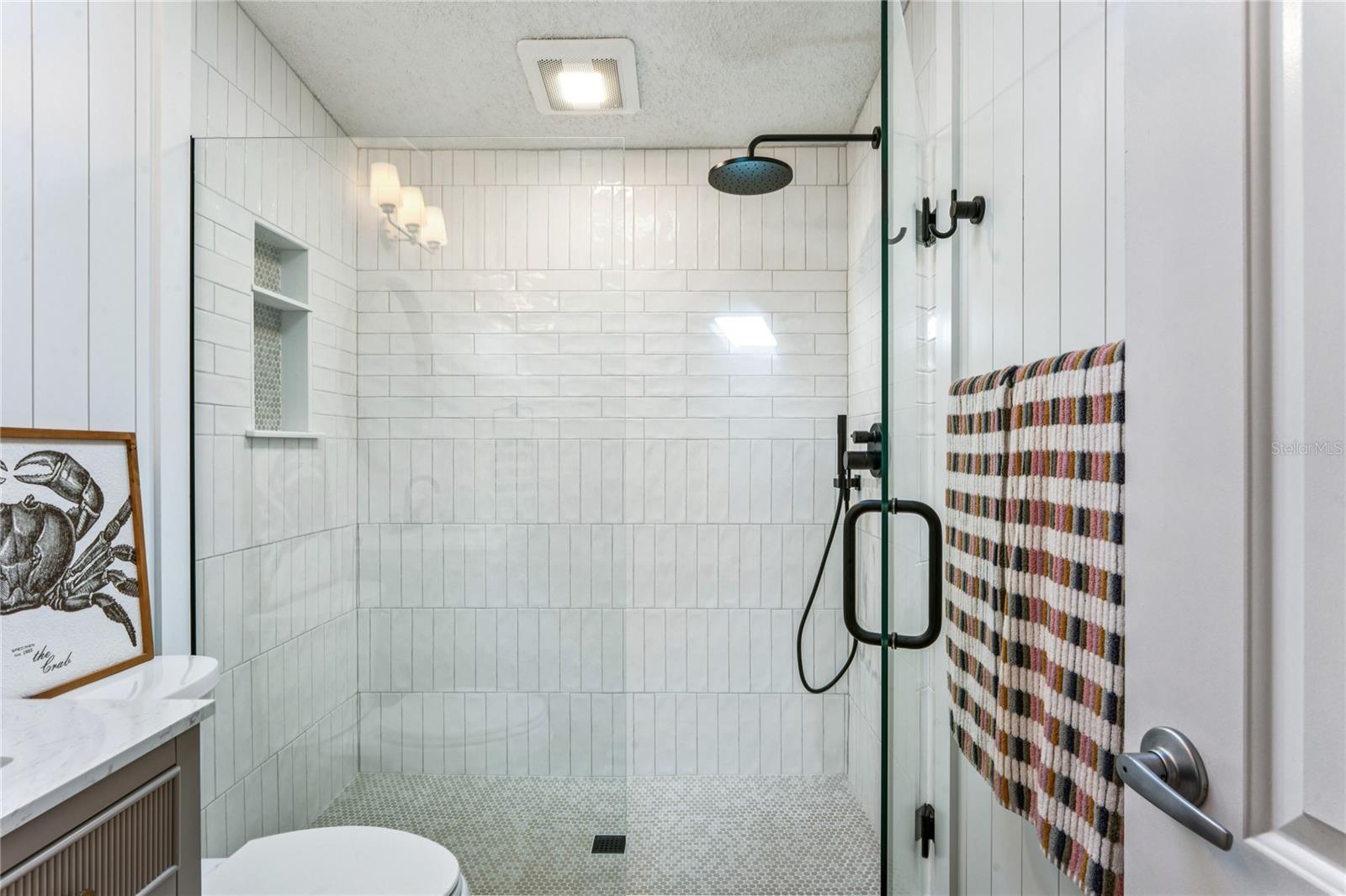 Image 37 of 69 For 15712 Brookridge Boulevard