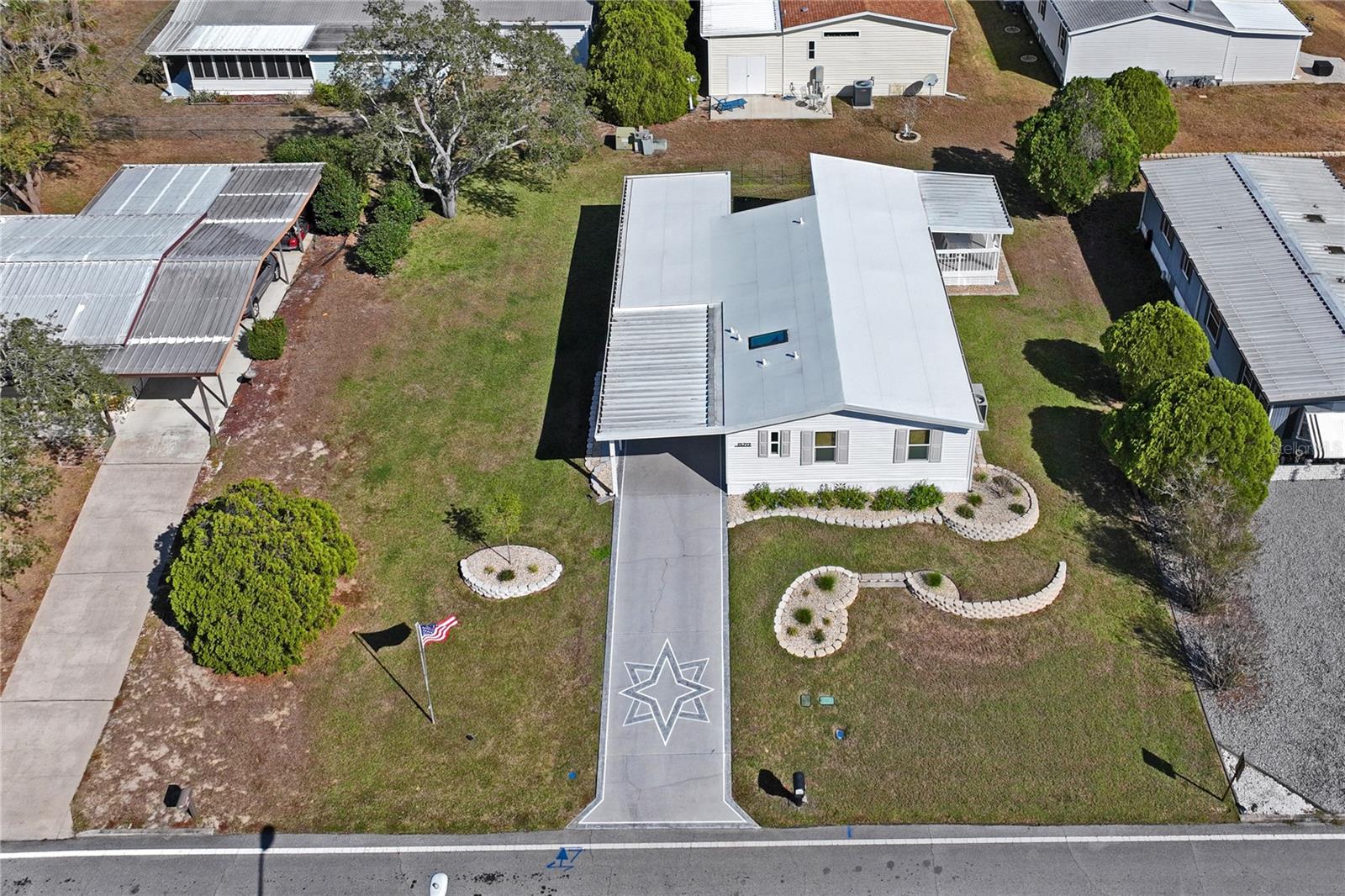 Image 54 of 69 For 15712 Brookridge Boulevard