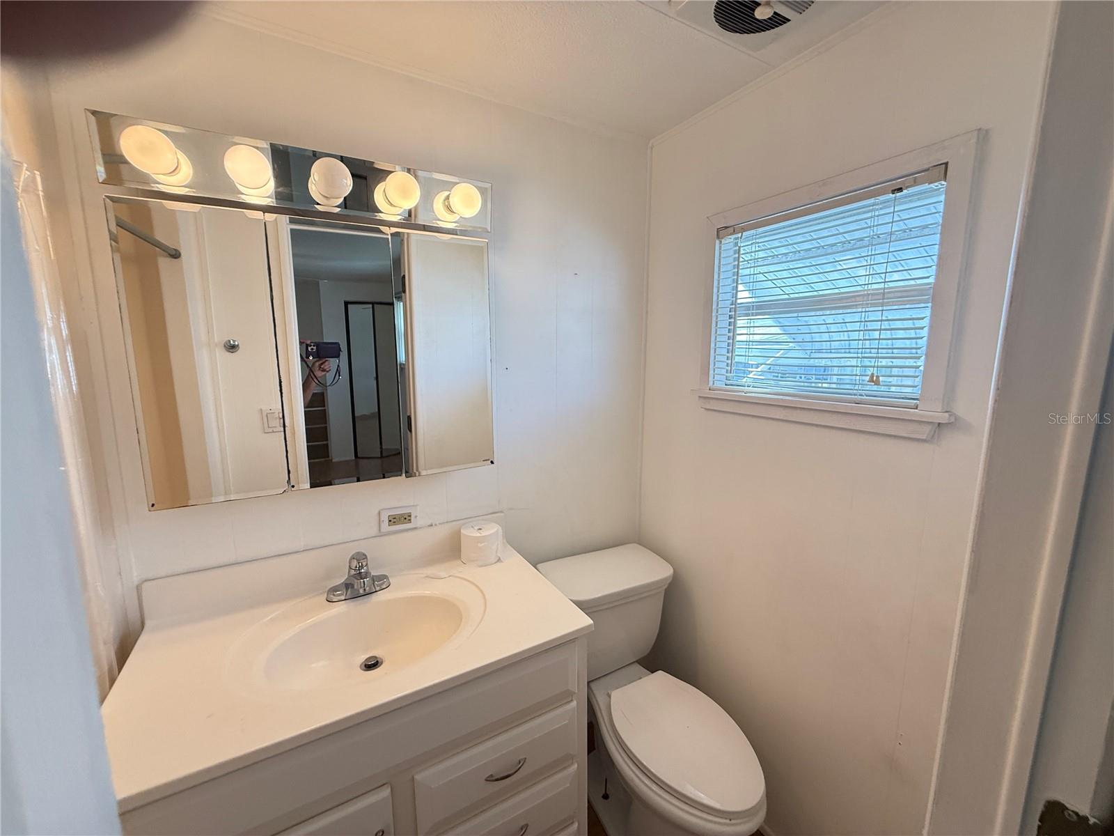 Image 6 of 22 For 653 Mount Lancaster Avenue Ne 638