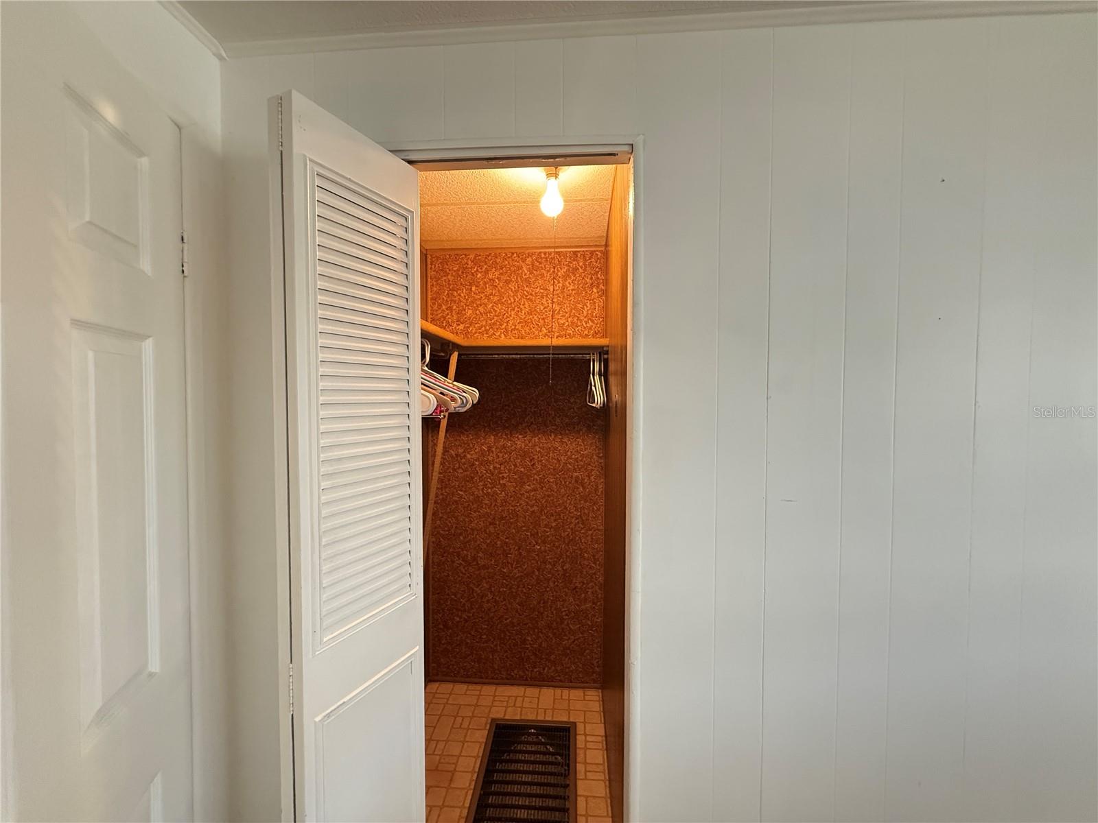 Image 9 of 22 For 653 Mount Lancaster Avenue Ne 638