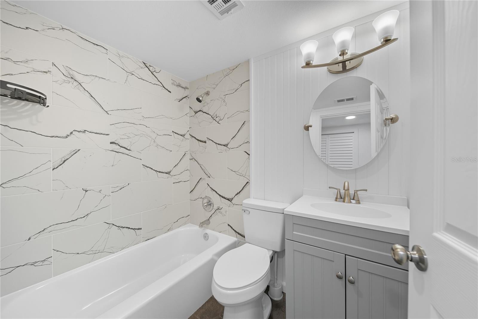 Image 11 of 31 For 4015 Bayshore Boulevard 7c