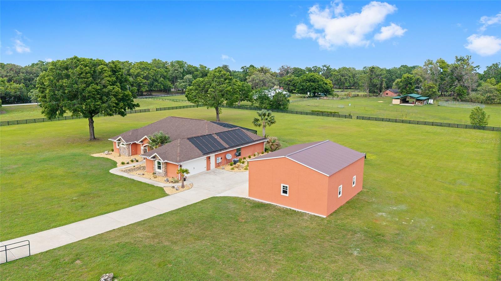 Image 3 of 33 For 9901 6th Court