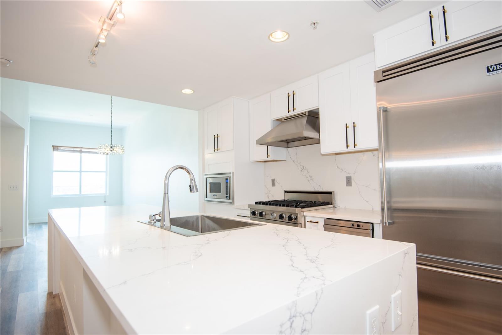 Image 2 of 58 For 1208 Kennedy Boulevard 827