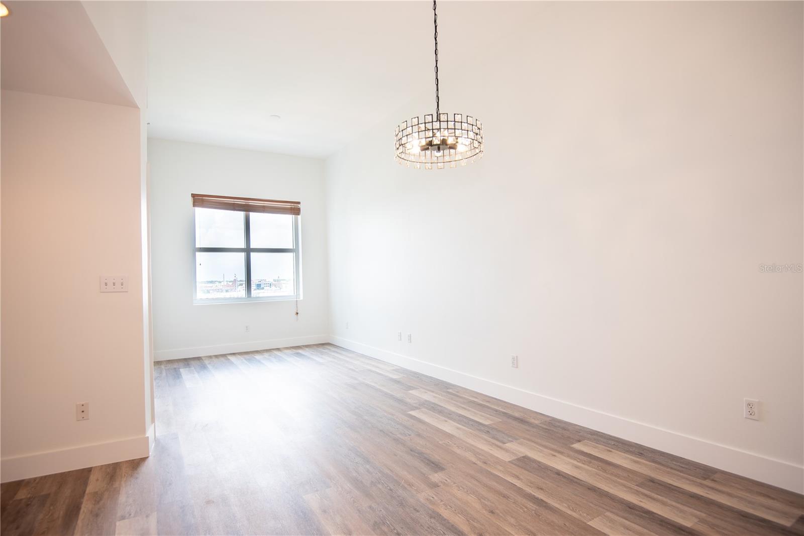 Image 20 of 58 For 1208 Kennedy Boulevard 827