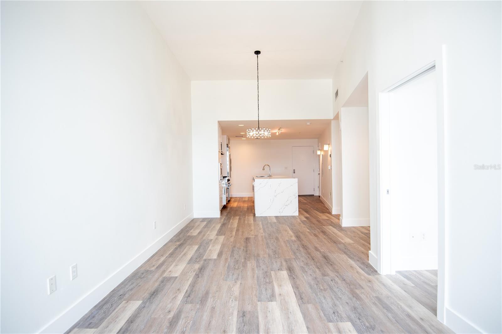 Image 26 of 58 For 1208 Kennedy Boulevard 827