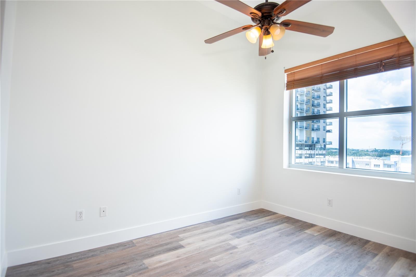 Image 28 of 58 For 1208 Kennedy Boulevard 827