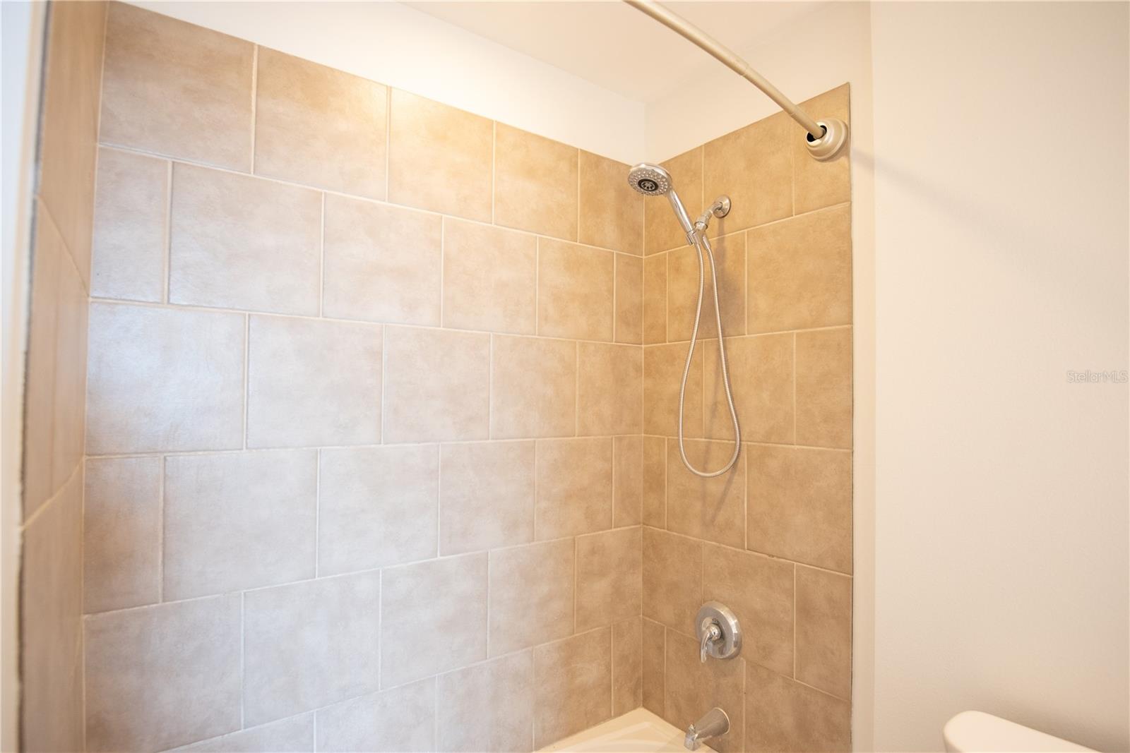 Image 38 of 58 For 1208 Kennedy Boulevard 827