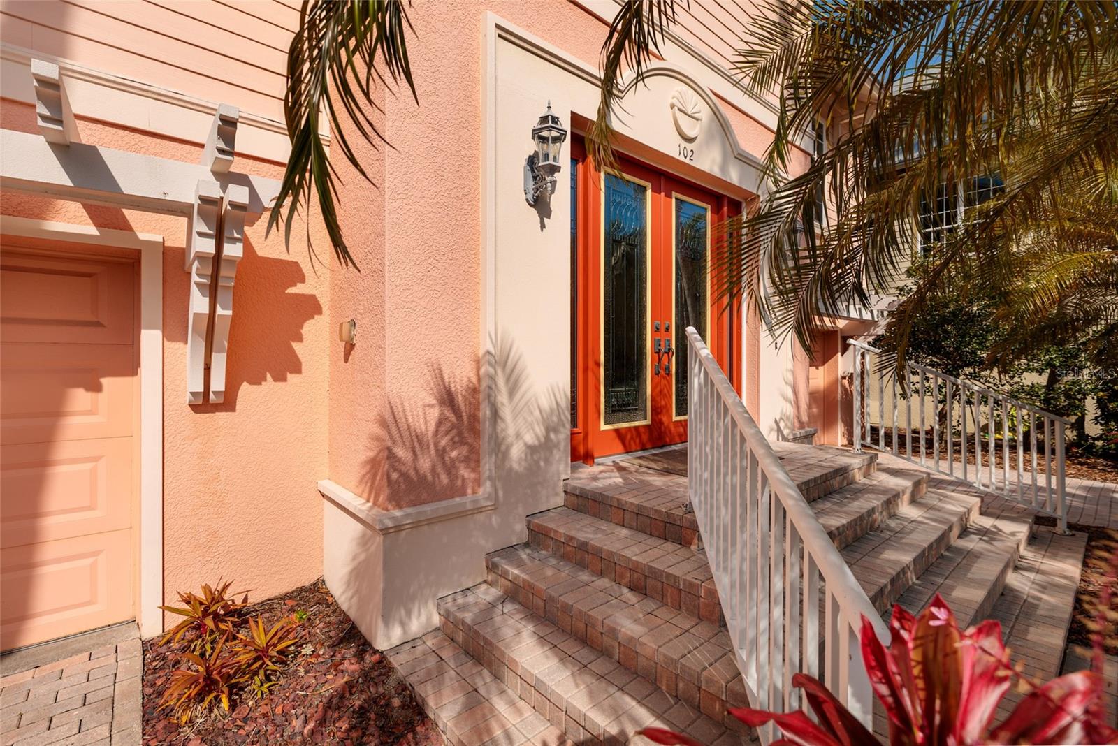 Image 4 of 66 For 102 Wimbledon Court