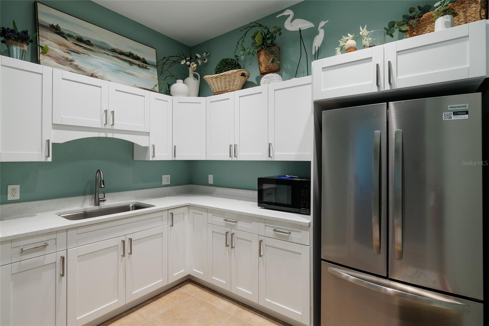 Image 49 of 66 For 102 Wimbledon Court