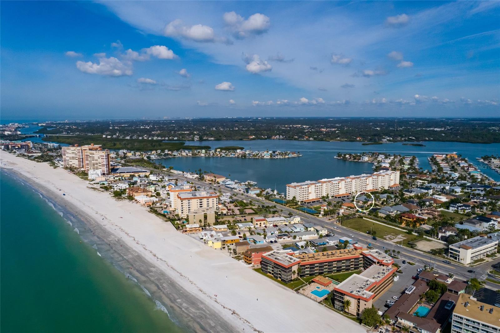 Image 8 of 66 For 102 Wimbledon Court