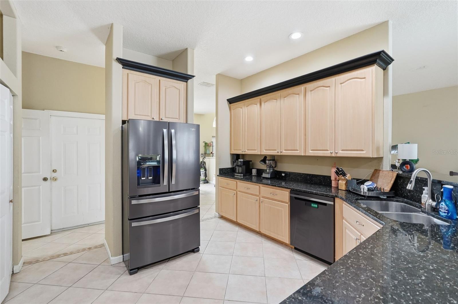 Image 19 of 51 For 13632 Deventer Court