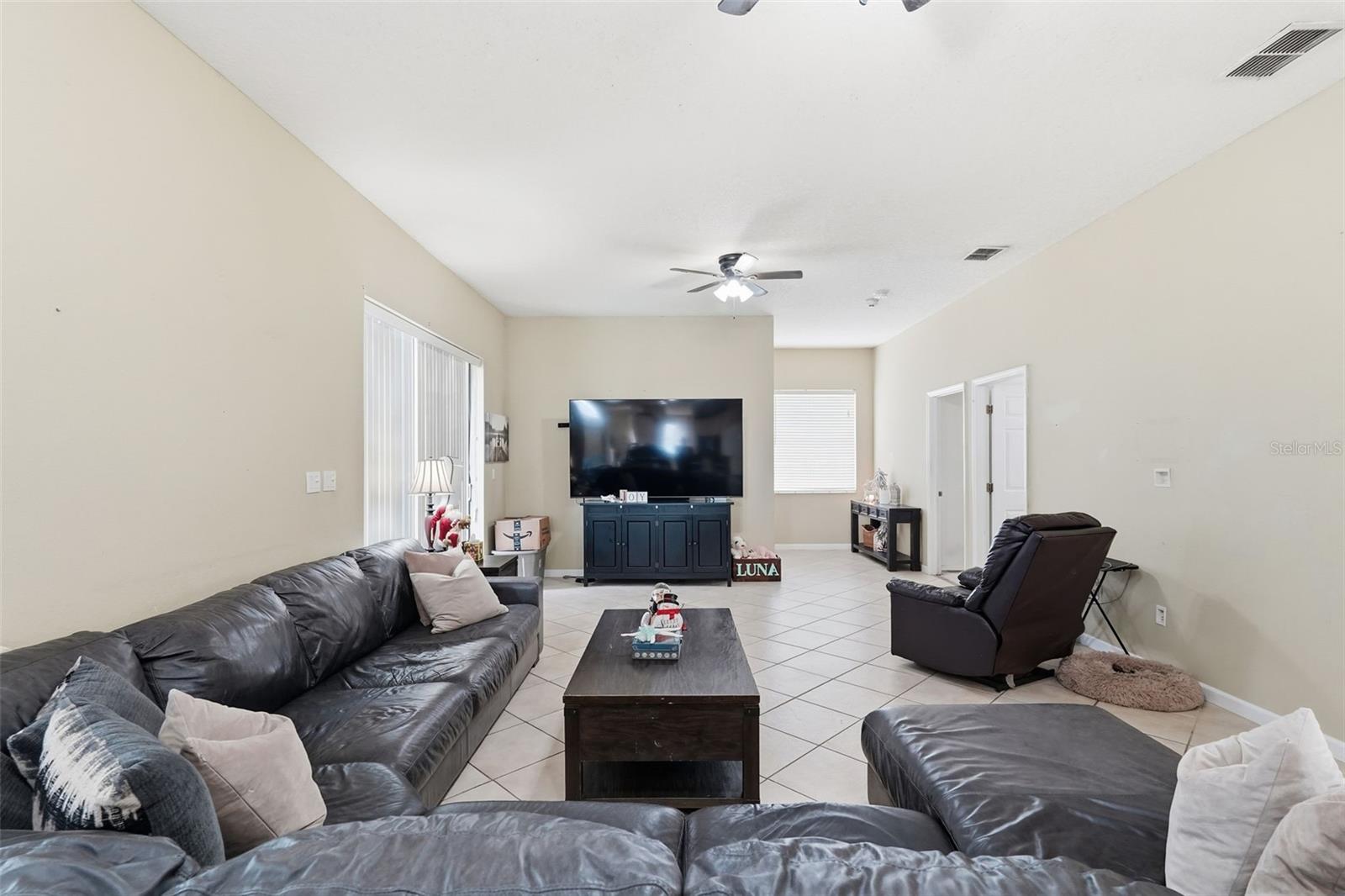 Image 29 of 51 For 13632 Deventer Court