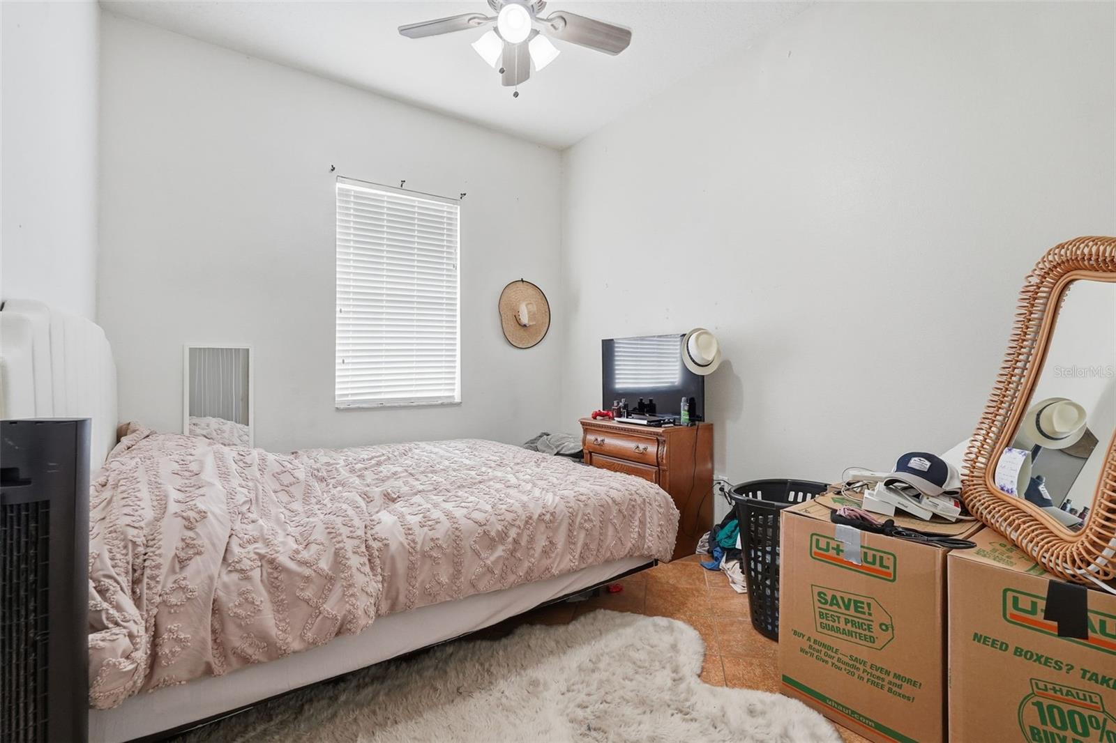 Image 32 of 51 For 13632 Deventer Court