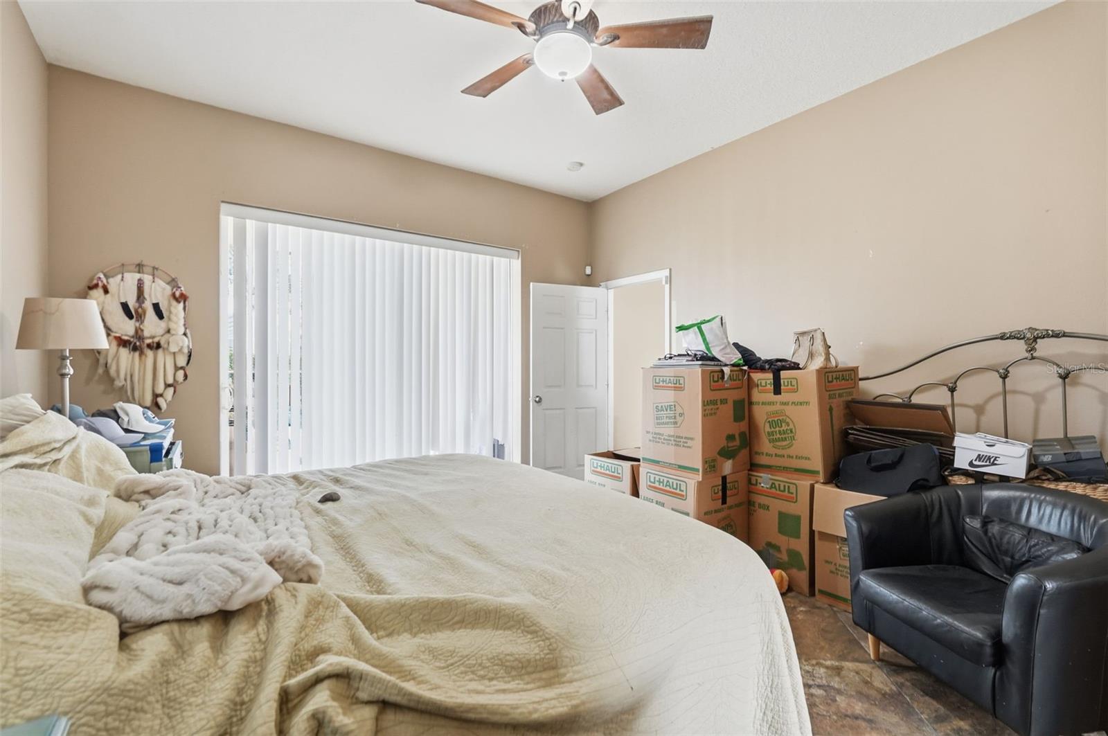 Image 42 of 51 For 13632 Deventer Court