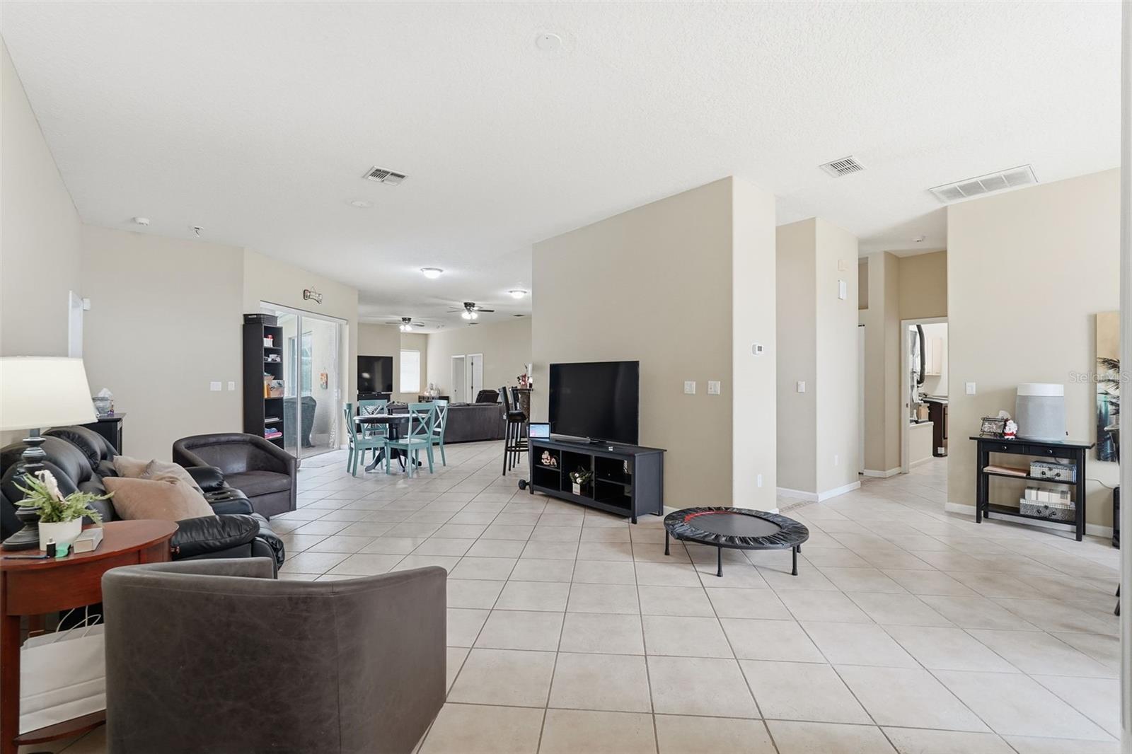 Image 9 of 51 For 13632 Deventer Court