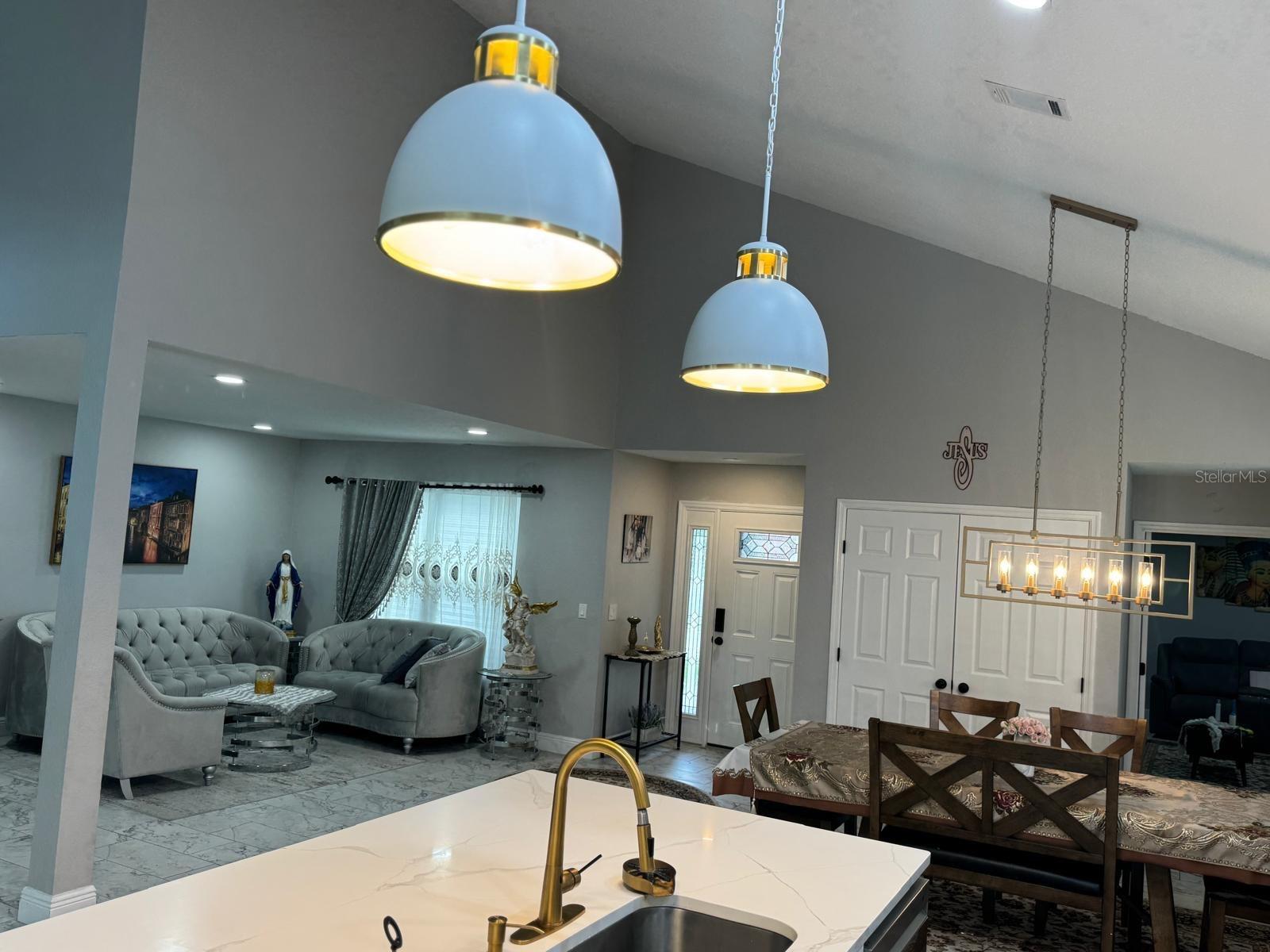 Image 11 of 34 For 5221 Spike Horn Drive