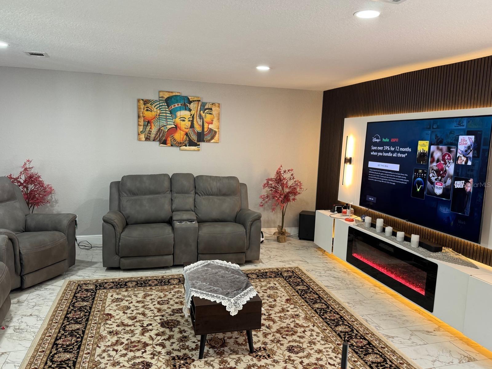 Image 14 of 34 For 5221 Spike Horn Drive