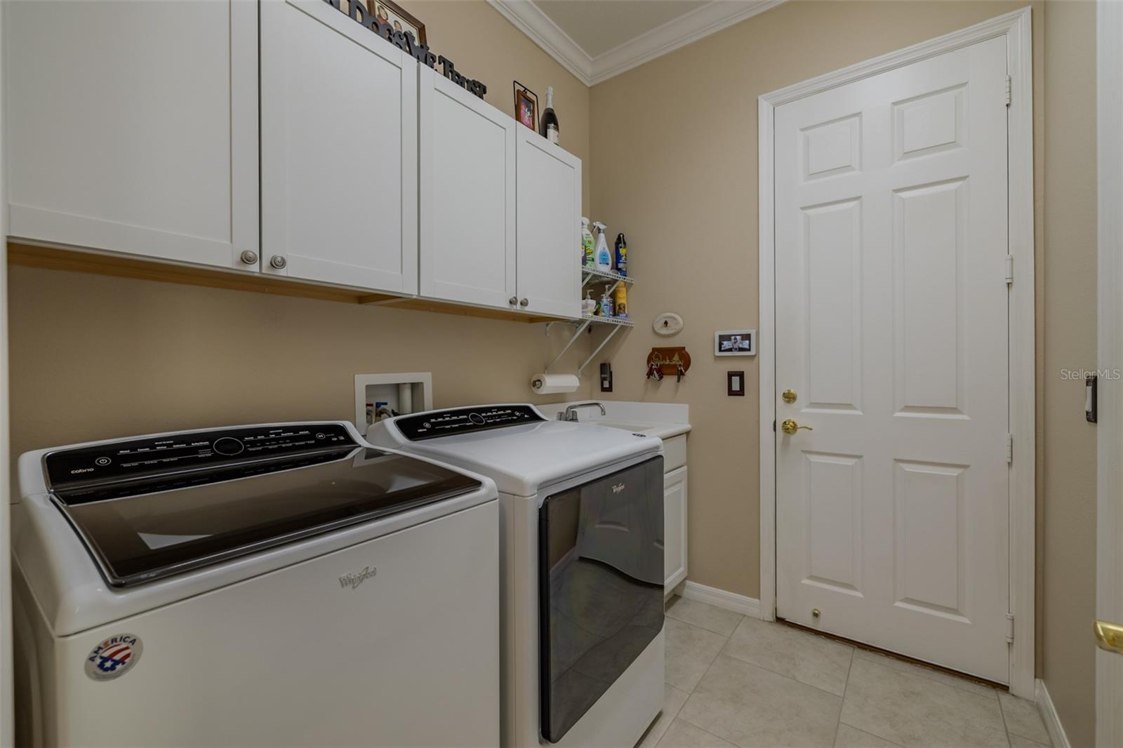 Image 45 of 100 For 16301 Garnet Glen Place