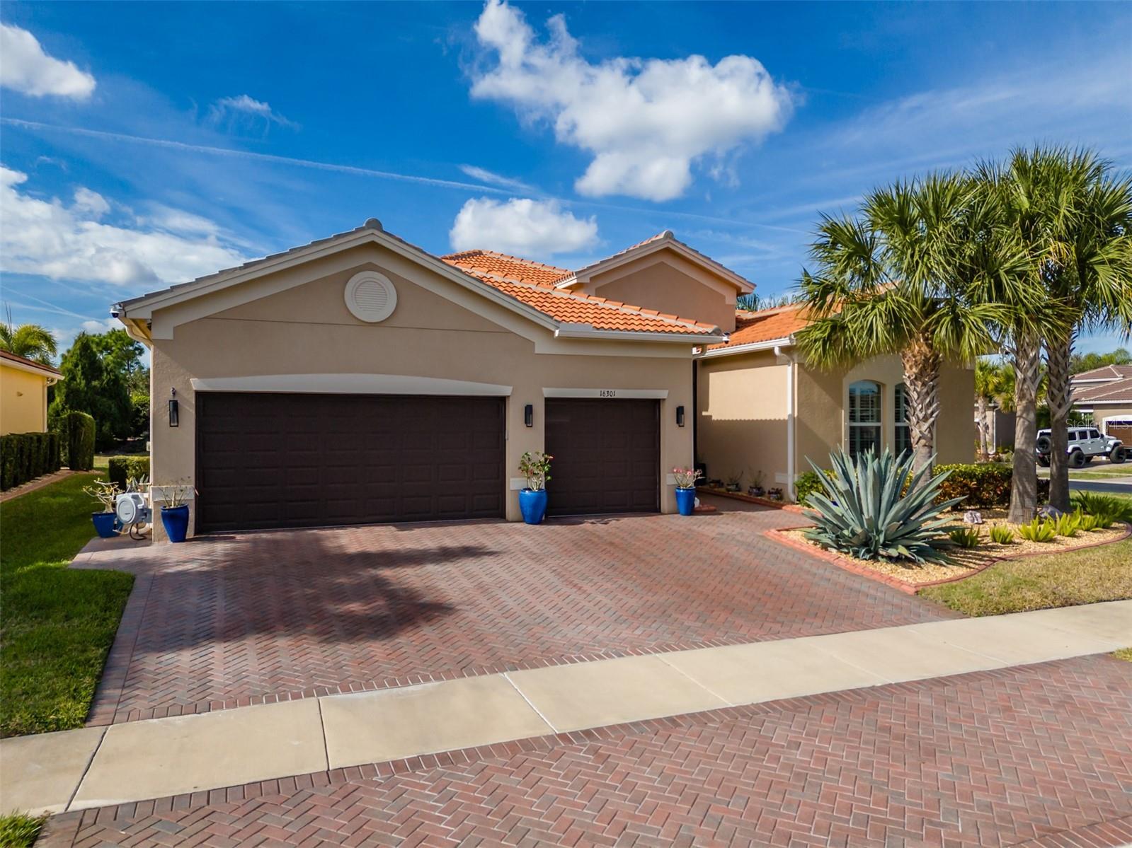 Image 7 of 100 For 16301 Garnet Glen Place