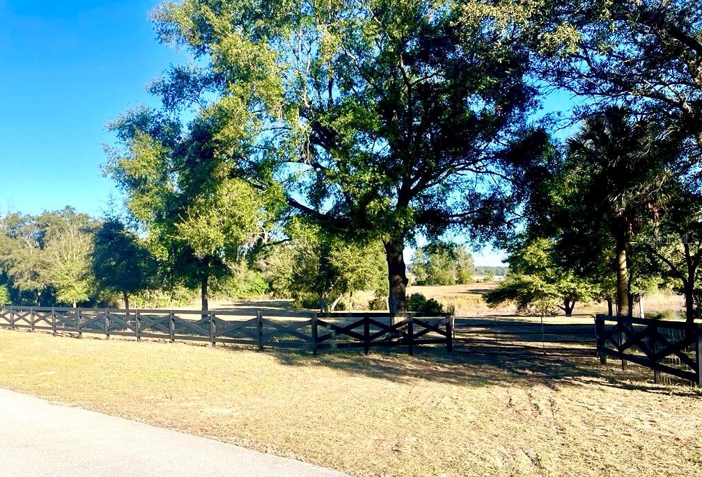 Image 12 of 16 For Hunters Trace Lane